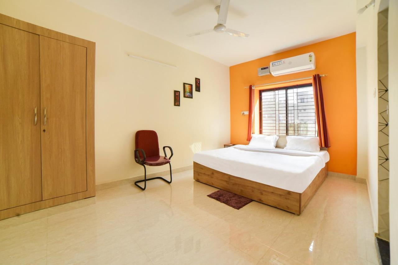 Oyo Home Shining Crystal Near Airport Bhubaneswar Esterno foto